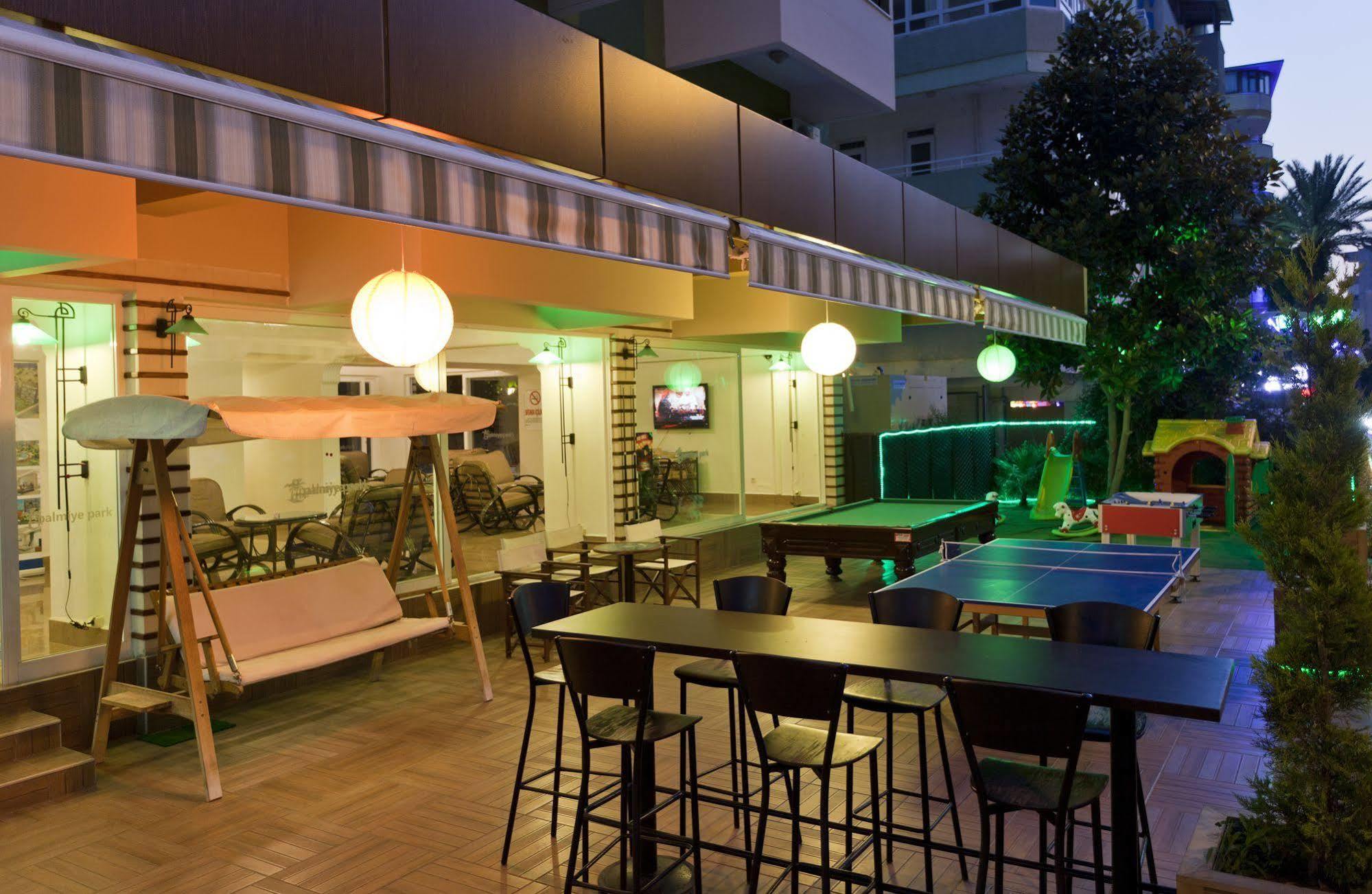 Royalisa City Apart Hotel アランヤ エクステリア 写真